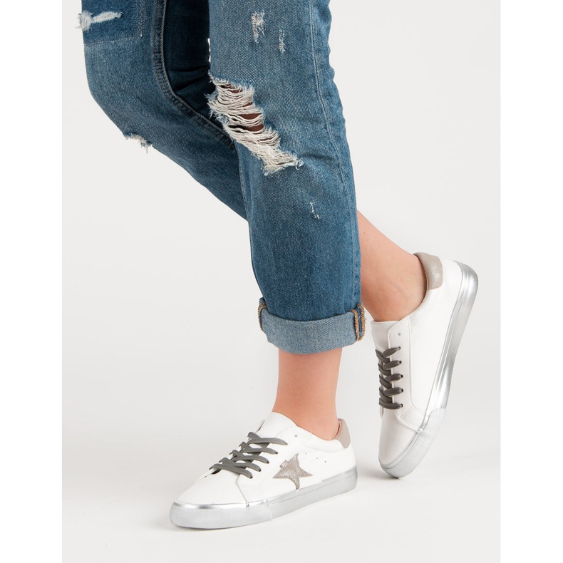 Adidași scăpați cu stil alb multicolor 1