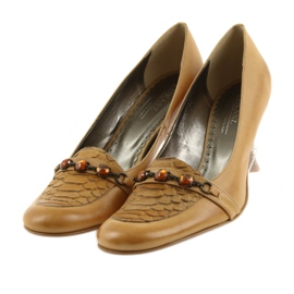 Pompe din piele maro 2