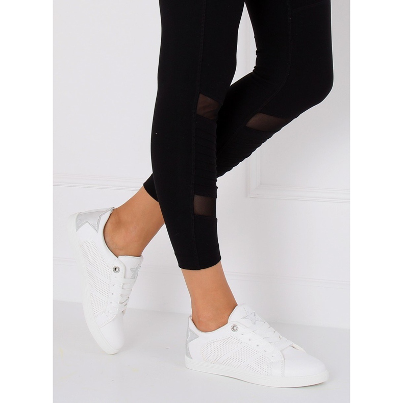 Adidași albi cu o stea A6213 ALB / ARGINT 1