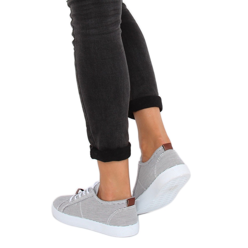 Adidași cu dungi negre JX70P Negru 2