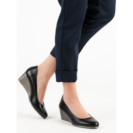 Pompe clasice pe panoul VINCEZA negru 2 Pompe clasice pe panoul VINCEZA negru 2