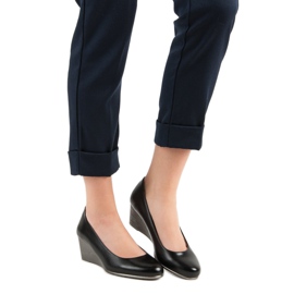 Pompe clasice pe panoul VINCEZA negru 1 Pompe clasice pe panoul VINCEZA negru 1