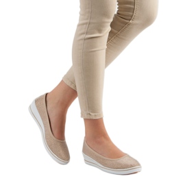 Comer Adidași cu pană aurie de aur 2