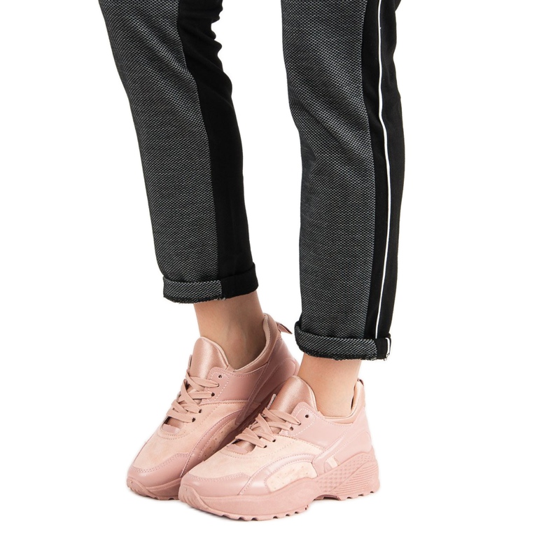 Small Swan Adidași roz pe platformă 1