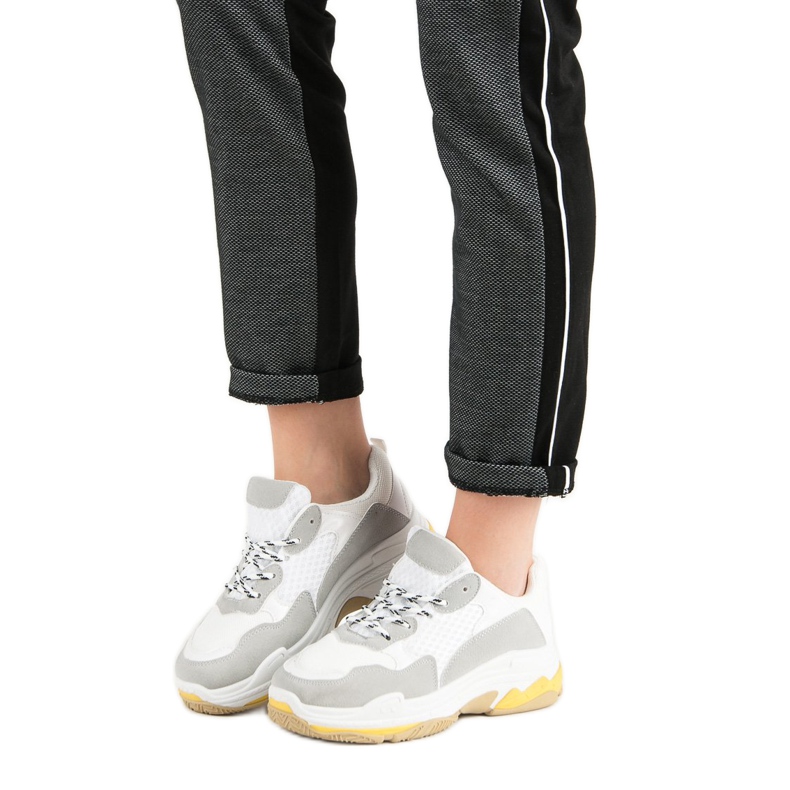 Small Swan Adidași albi pe platformă 1