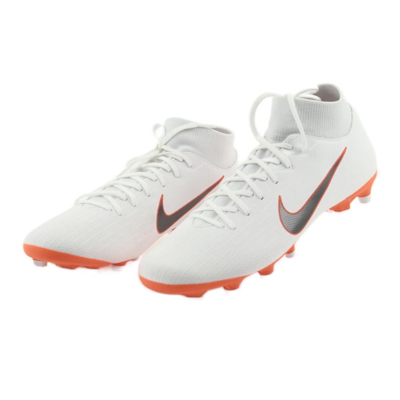 Pantofi de fotbal Nike Mercurial Superfly 6 Academy MG M AH7362-107 alb 3