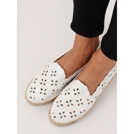 Espadrile albe ajurate LT112 Alb 1