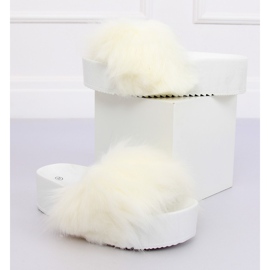 Flip-flops alb cu blană CK77P White II-GAT 2