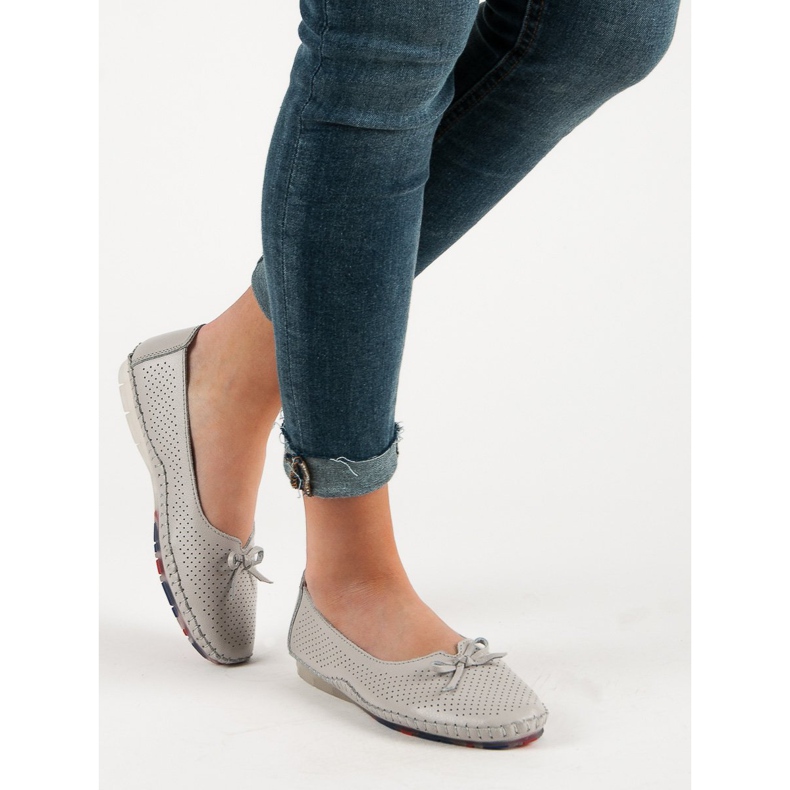 Balerine din piele ajurată VINCEZA gri 1 Balerine din piele ajurată VINCEZA gri 1