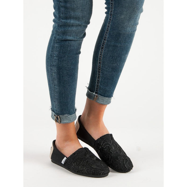 L. Day Sliponii cu model negru 1