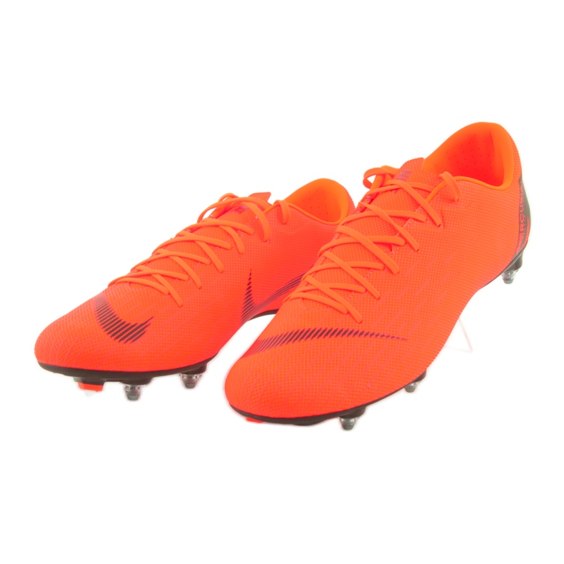 Pantofi de fotbal Nike Mercurial Vapor 12 Academy SG Pro M AH7376-810 portocale 3