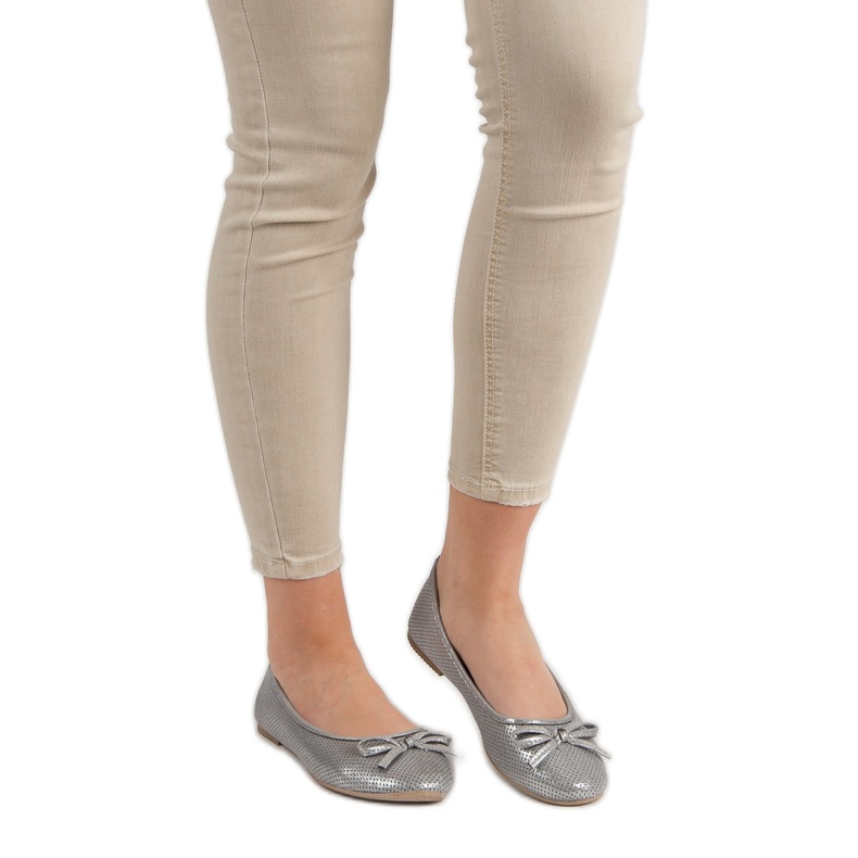 Evento Balerină de argint cu arc gri 1 Evento Balerină de argint cu arc gri 1