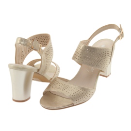 M.Daszyński Sandale cu branț din piele Daszyński galben 4 M.Daszyński Sandale cu branț din piele Daszyński galben 4