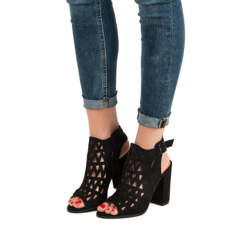 Chc Shoes Sandale construite ajurate negru 1