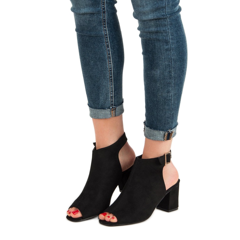 Super Mode Sandale Construite Pe Un Bar negru 1