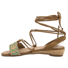 Corina Sandale legate maro 1