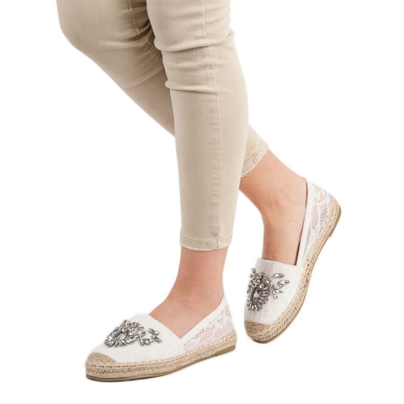 Bestelle Espadrile din dantelă cu ornamente alb 2 Bestelle Espadrile din dantelă cu ornamente alb 2