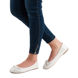 Evento Balerină albă cu arc 2 Evento Balerină albă cu arc 2