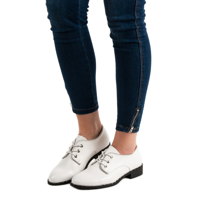 Groto Gogo Pantofi cu toc mic alb 2