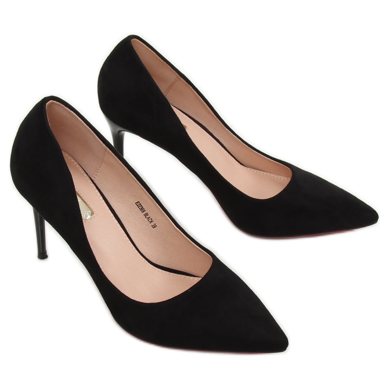 Pompe pe un pin E22369 negru 1