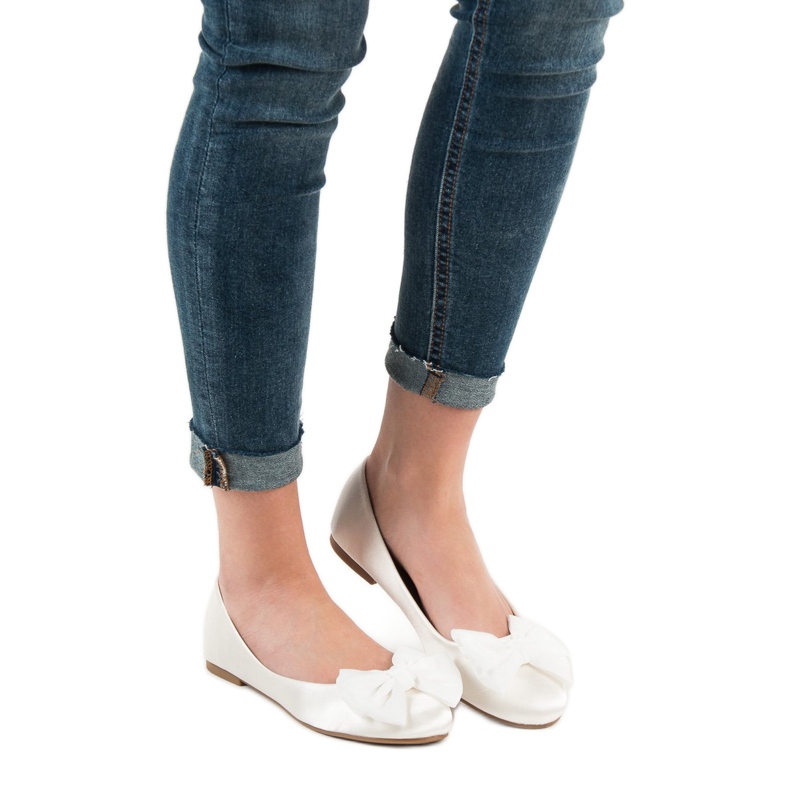 BELLAMILA Balerini din satin alb 2 BELLAMILA Balerini din satin alb 2