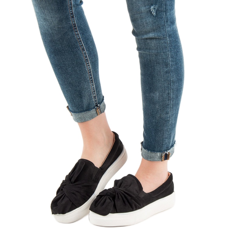 Sliponi din piele de căprioară cu arc VICES negru 2 Sliponi din piele de căprioară cu arc VICES negru 2