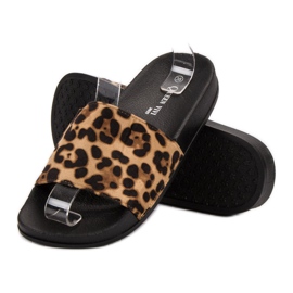 Queen Vivi Papuci confortabili din piele intoarsa maro 1