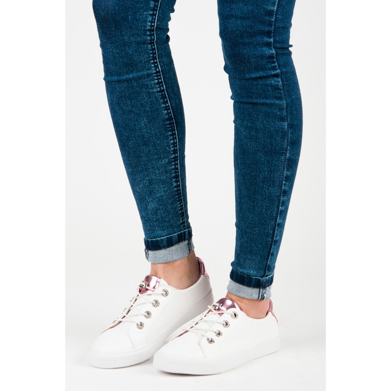 Adidasi albi KYLIE 1