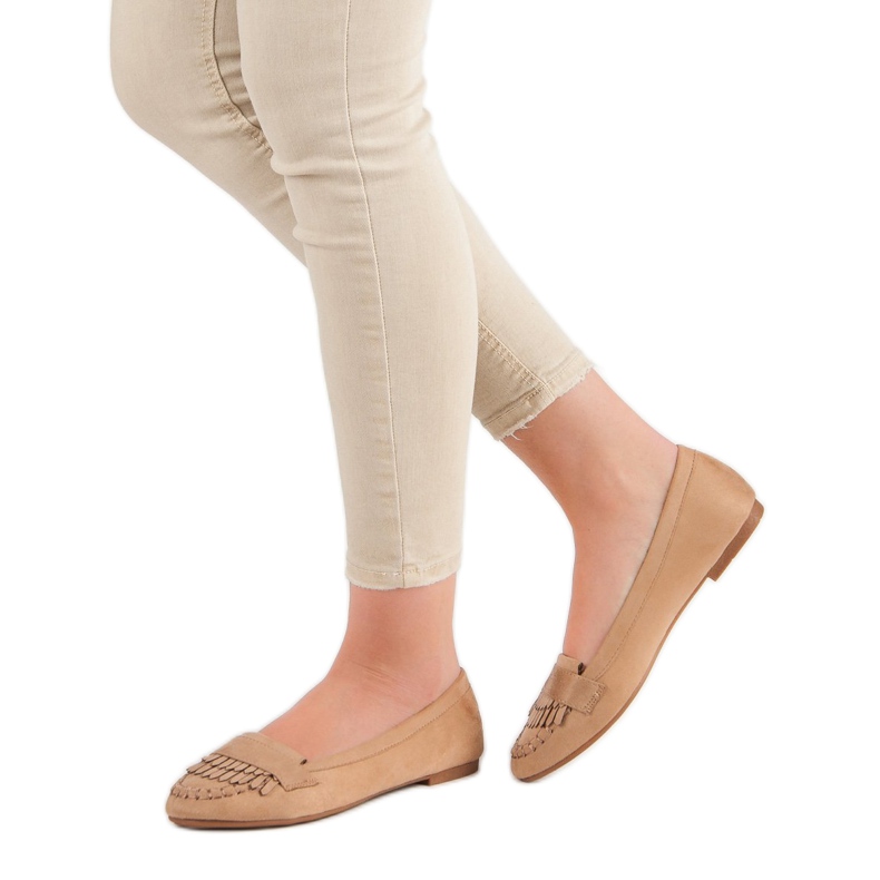 Small Swan Mocasini clasici bej închis 1