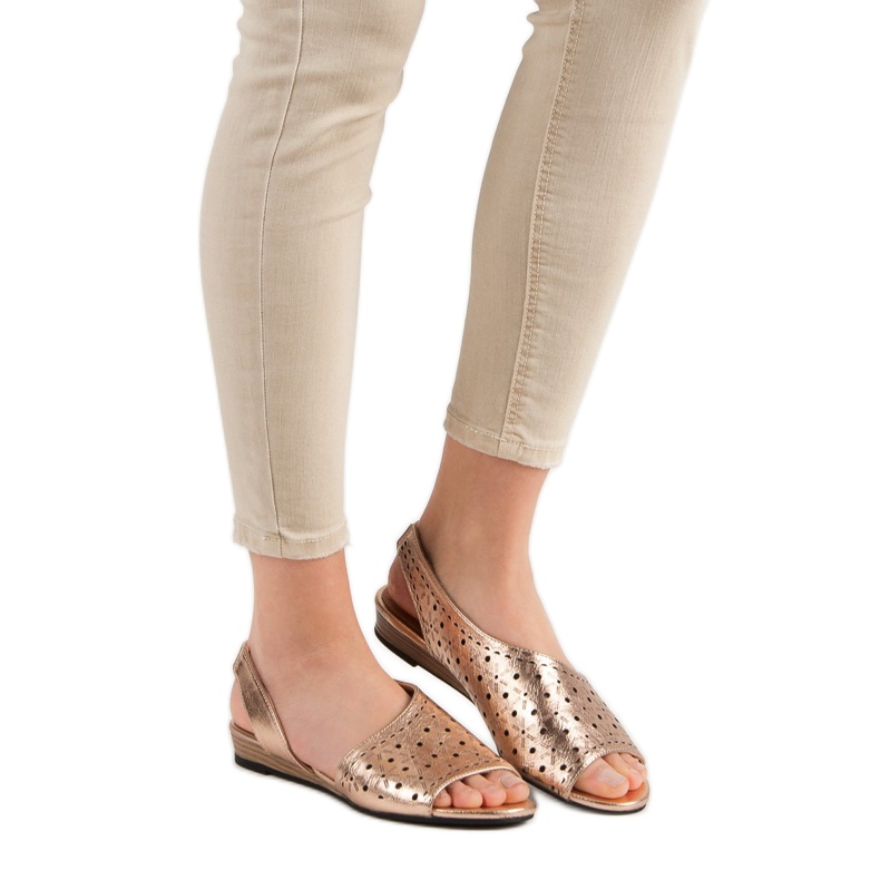 Sandale ajurate VINCEZA galben 2