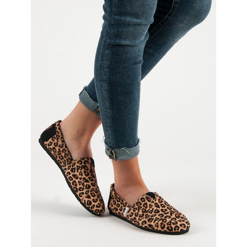 L. Day Pâlpâi pătați maro 1 L. Day Pâlpâi pătați maro 1