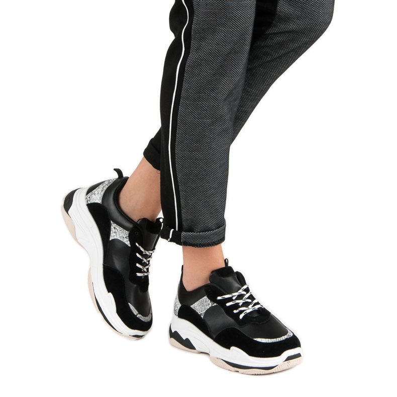 Adidași negri cu model negru 2