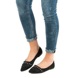 Balerina Neagră În Spitz negru 1