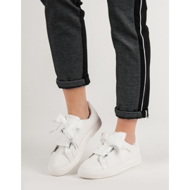 Bella Paris Pantofi sport albi 2 Bella Paris Pantofi sport albi 2