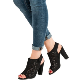 Queen Vivi Sandale ajurate cu partea superioară negru 1