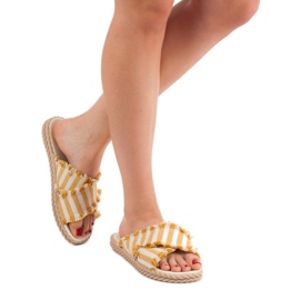 Seastar Papuci cu dungi galben 2