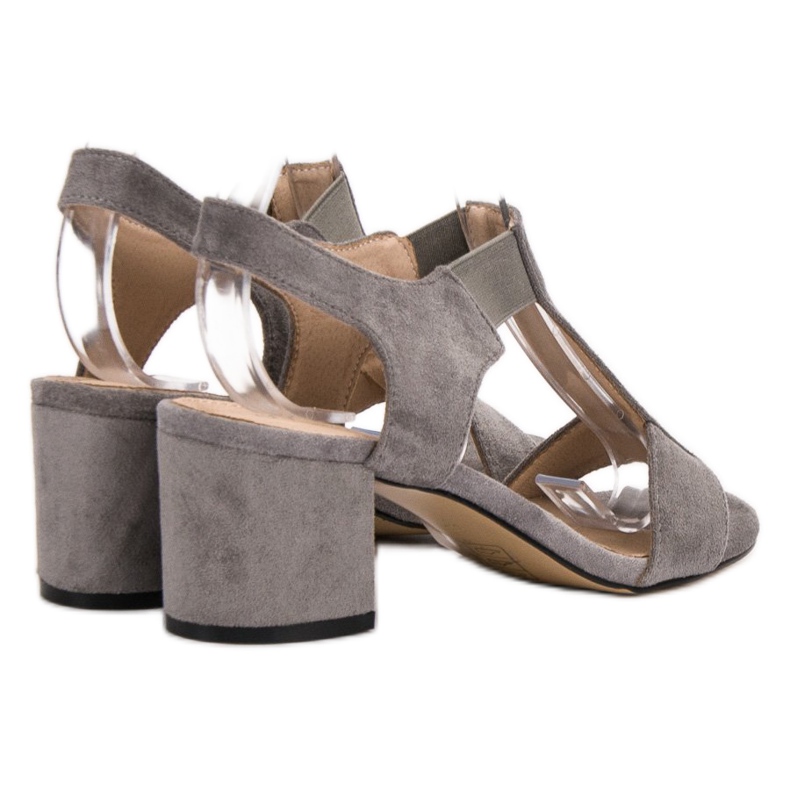 Evento Sandale alunecate pe un post gri 2