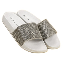 Queen Vivi Papuci Cu Cristale alb 1 Queen Vivi Papuci Cu Cristale alb 1