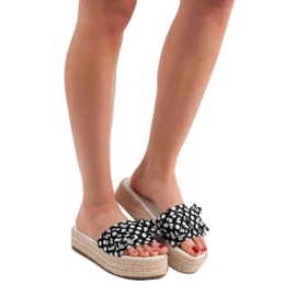 Seastar Papuci cu puncte negru 4