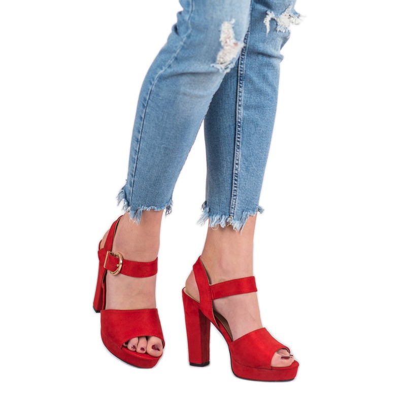 SHELOVET Sandale roșii pe platformă roșu 2