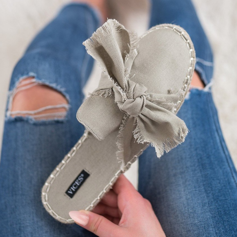 Papuci VICES încorporați maro 2