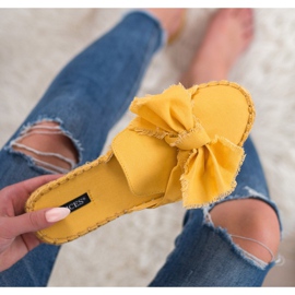 Papuci VICES încorporați galben 1 Papuci VICES încorporați galben 1