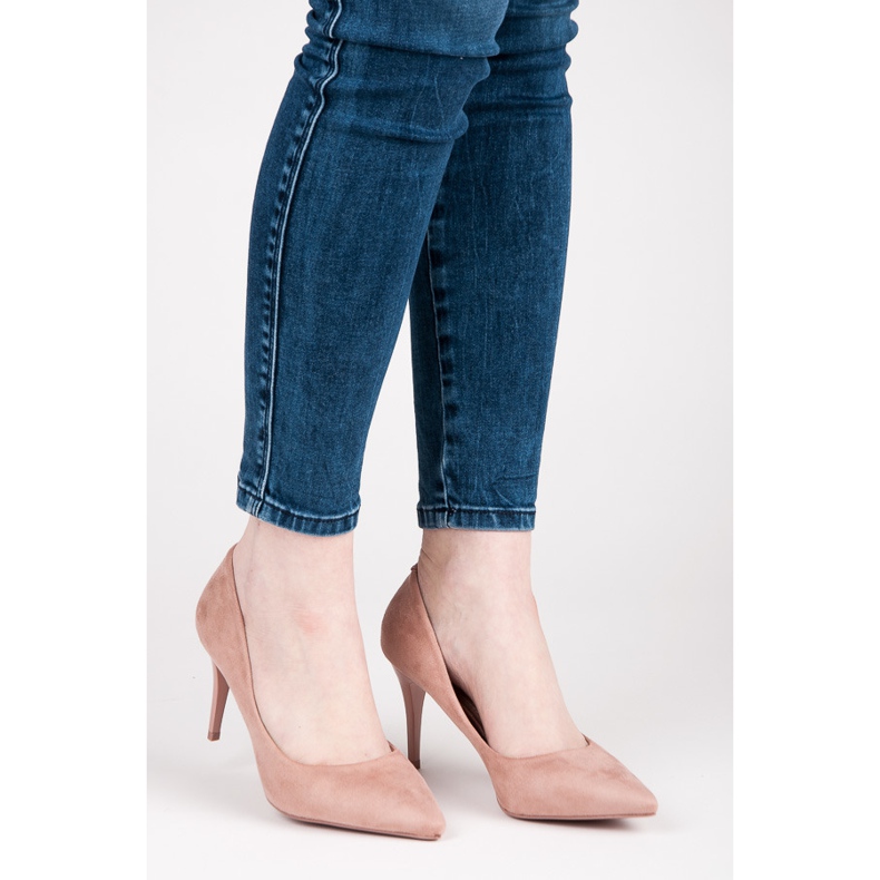 Seastar Pompe pe un pin roz 1