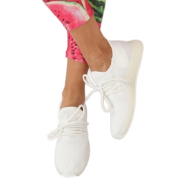 Pantofi sport albi B-6851 Alb 2