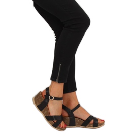 Sandale negre pe toc cu pană 1058 Negru 1