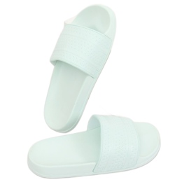Papuci de menta J10761 Verde multicolor 2