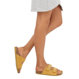 Papuci galbeni pentru femei galbeni 6105 Galbeni 1