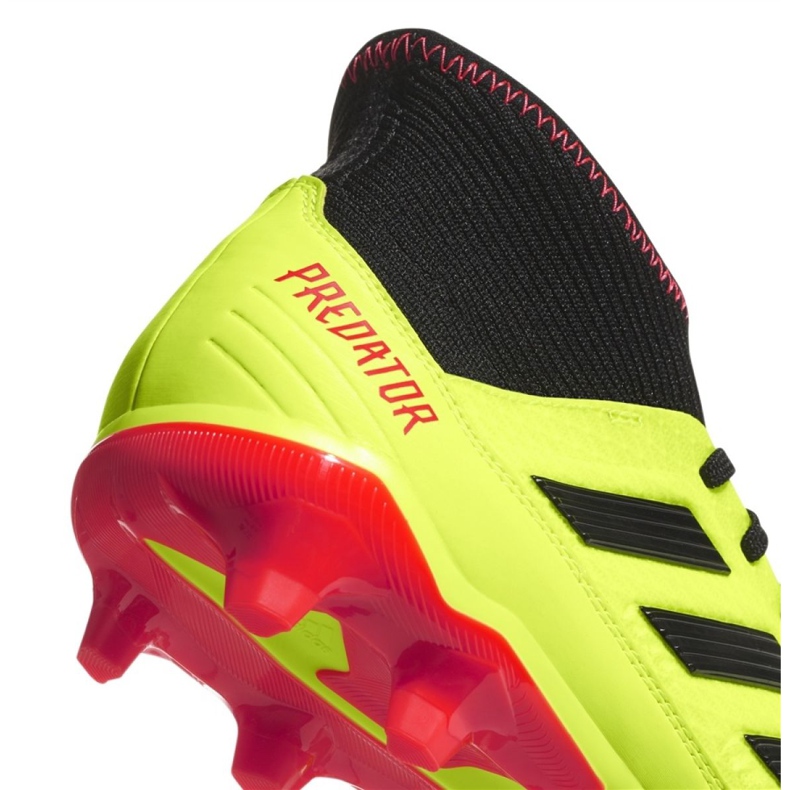 Ghete de fotbal Adidas Predator 18.3 Fg M DB2003 galben galben 2