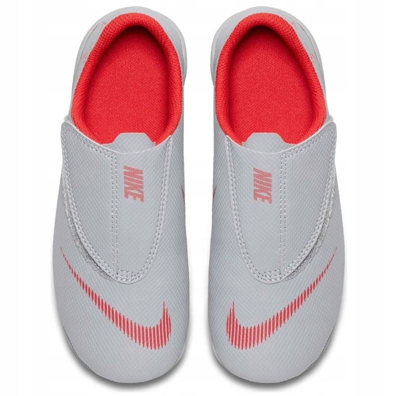 Pantofi de fotbal Nike Mercurial Vapor 12 Club Ps V Mg Jr AH7351-060 multicolor alb 2