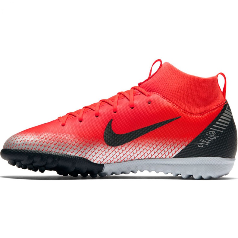 Pantof de fotbal Nike Mercurial Superfly X 6 Academy Gs CR7 Tf Jr AJ3112-600 roșu roșu 2
